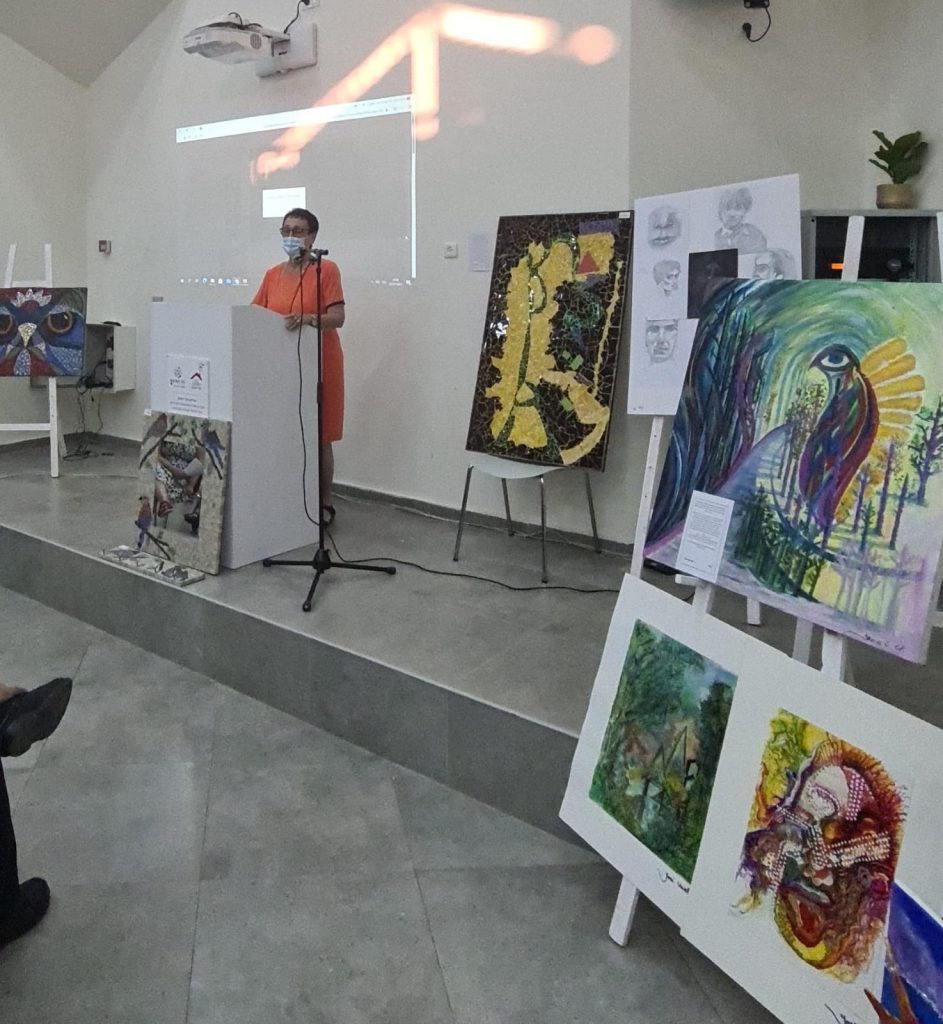 נעמי סטוצ'ינר ממיסדי עמותת דרור